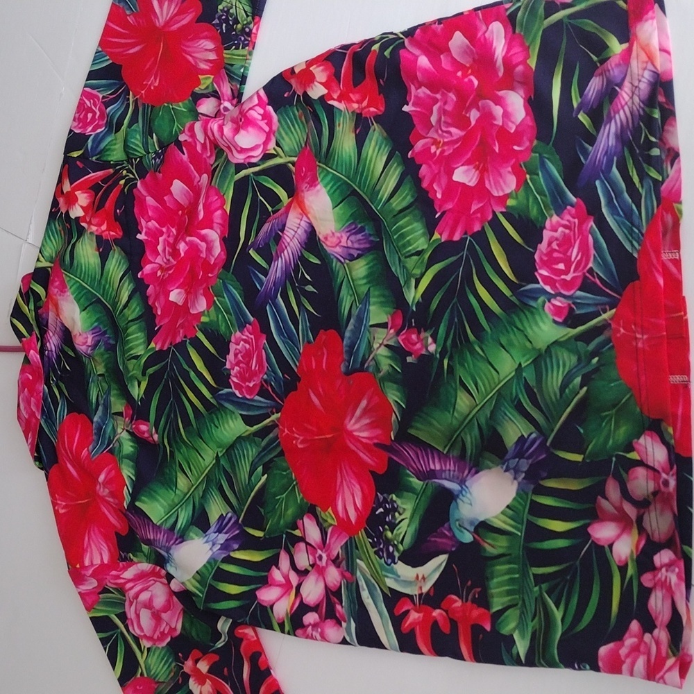 JimmyJob Button Up Shirt Man L Black Floral Tropical Short Sleeves Soft Cruise‎ - Picture 5 of 8
